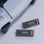 ADATA 64GB Royal UR340 USB3.2 Flash Drive